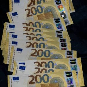Fake 200 Euros bills