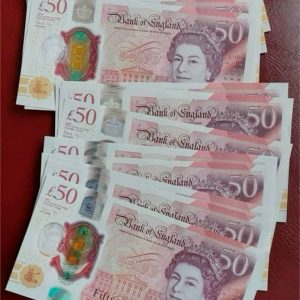 Fake 50 British pound notes